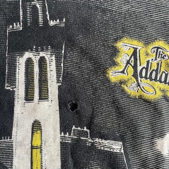 SPECIAL Addam's Family Home Vintage T-Shirt - 1991 Addams Family Mansion - Picture 5 of 6